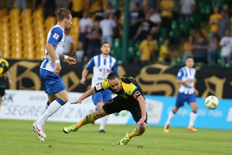 Football. I Liga. GKS Katowice - Wisla Pulawy. 09.09.2016