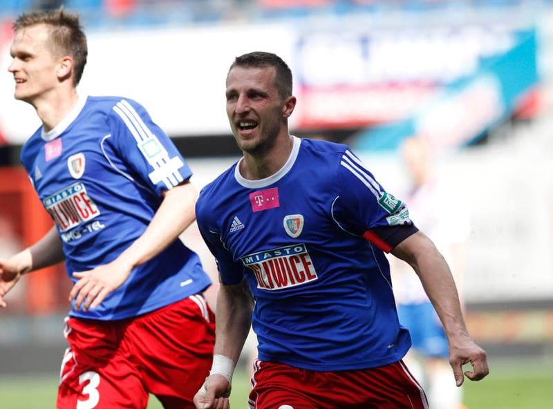 Football. T-Mobile Ekstraklasa. Piast Gliwice - Podbeskidzie Bielsko Biala. 26.04.2015