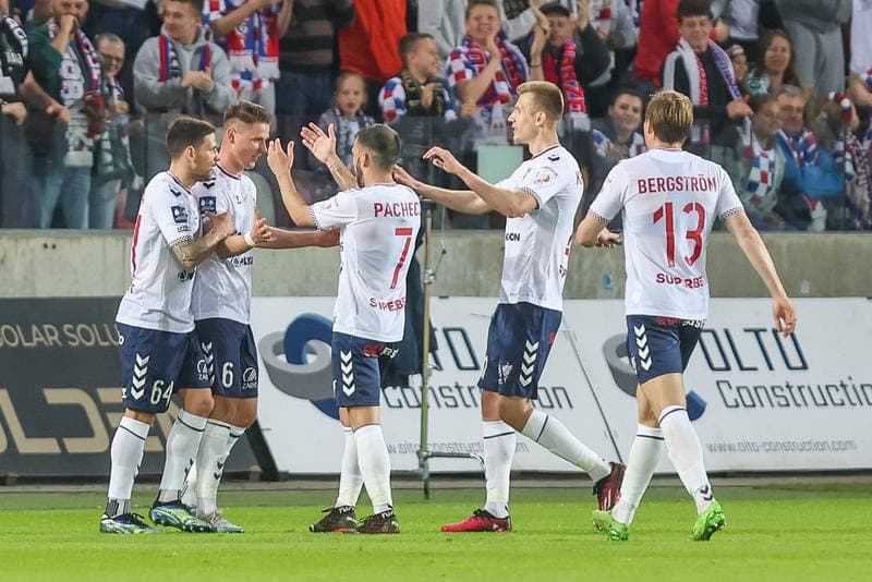Football. PKO BP Ekstraklasa. Gornik Zabrze - Warta Poznan. 05.05.2023