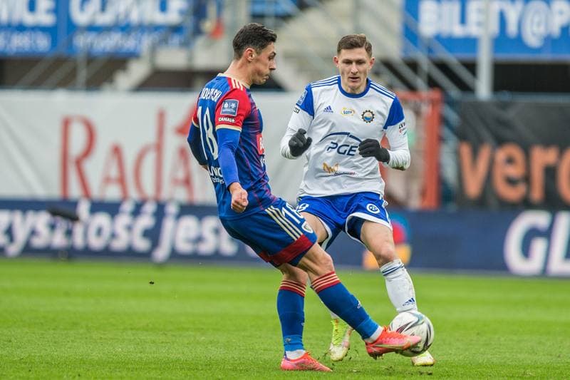 Football. PKO BP Ekstraklasa. Piast Gliwice - Stal Mielec. 18.12.2021