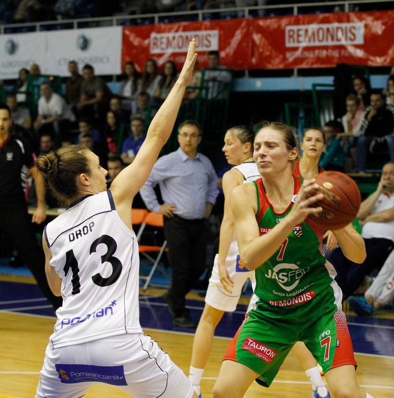Basketball. Tauron Basket Liga Kobiet. JAS FBG Zaglebie Sosnowiec - MUKS Poznan. 17.10.2015
