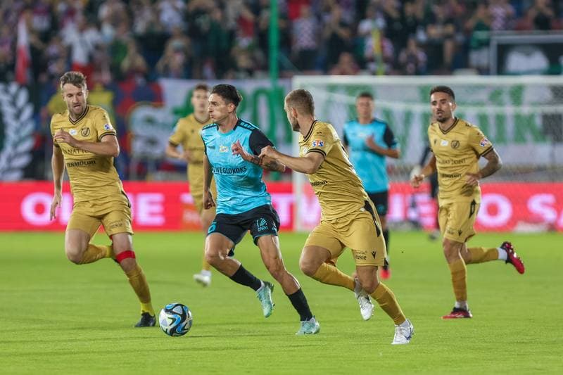Football. PKO BP Ekstraklasa. Gornik Zabrze - Widzew Lodz. 18.08.2023
