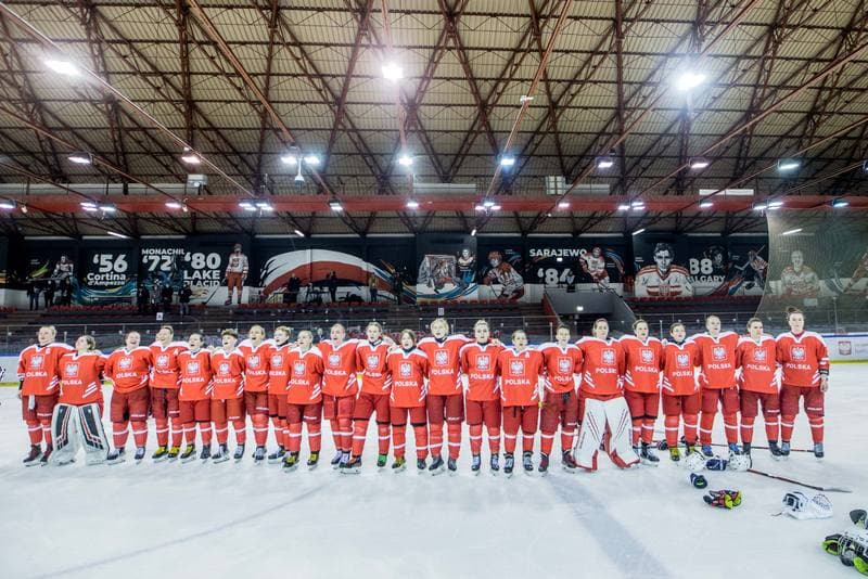 Ice Hockey. Women's World Championship Division 1B. Poland - Slovenia. 09.04.2022