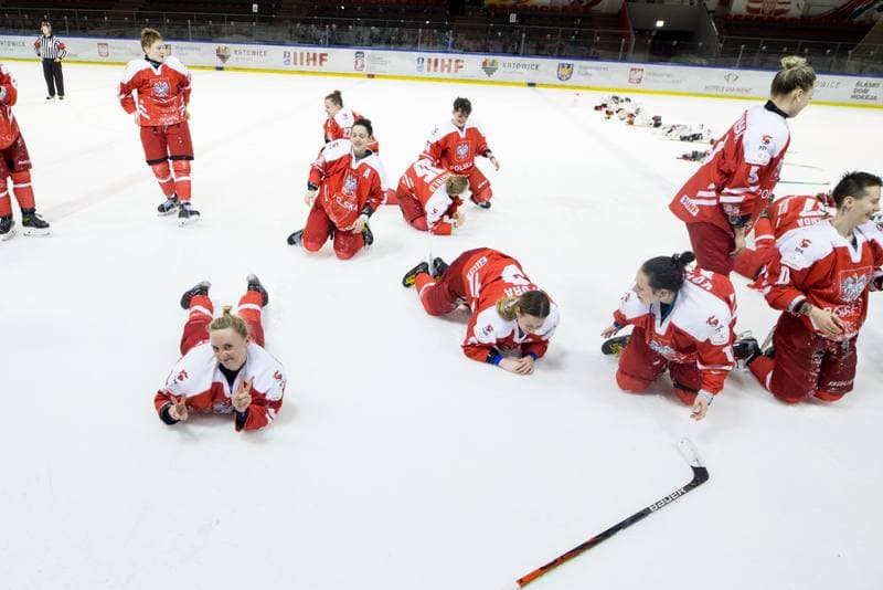 Ice Hockey. Women's World Championship Division 1B. Poland - Italy. 12.04.2022