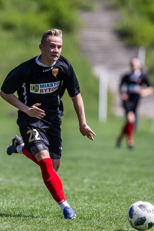Football. Haiz IV Liga. Polonia Bytom - MKS Myszkow. 01.05.2019