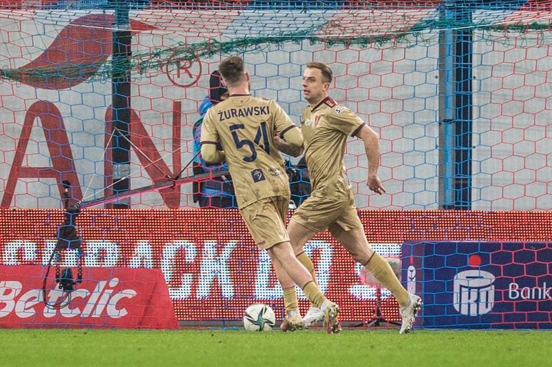 Football. PKO BP Ekstraklasa. Piast Gliwice - Pogon Szczecin. 05.02.2022