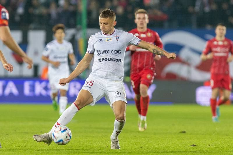 Football. PKO BP Ekstraklasa. Gornik Zabrze - Widzew Lodz. 28.10.2022