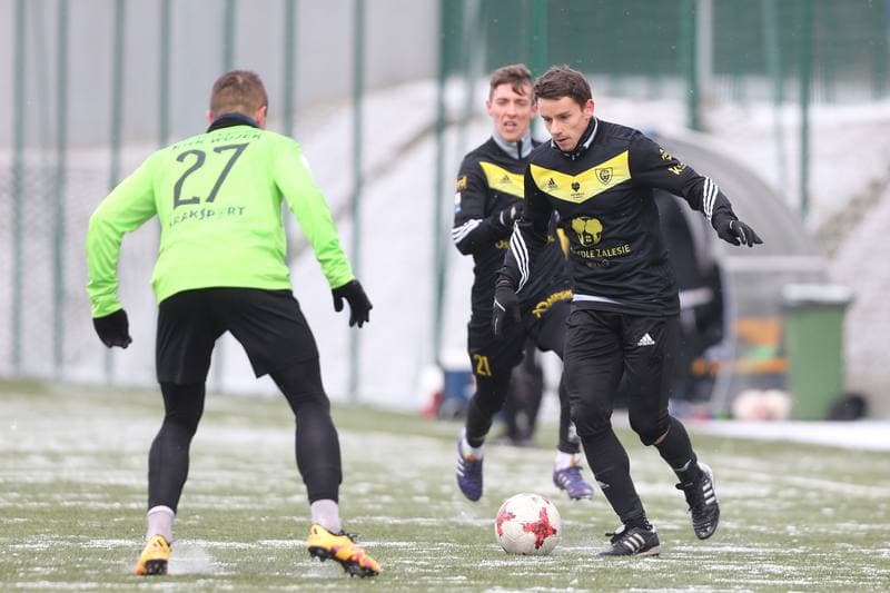 Football. Sparing. GKS Katowice - Rozwoj Katowice. 24.02.2018