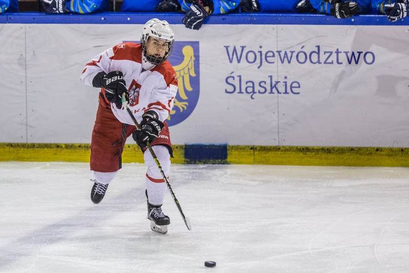 Ice Hockey. Women's World Championship Division 1B. Poland - Kazakhstan. 08.04.2022
