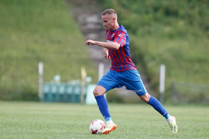 Football. Haiz IV Liga. Polonia Bytom - Zieloni Zarki. 15.08.2018