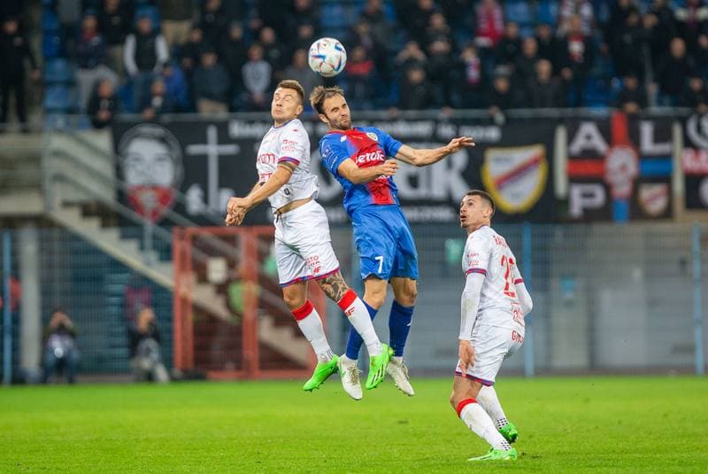Football. PKO BP Ekstraklasa. Piast Gliwice - Rakow Czestochowa. 06.10.2022