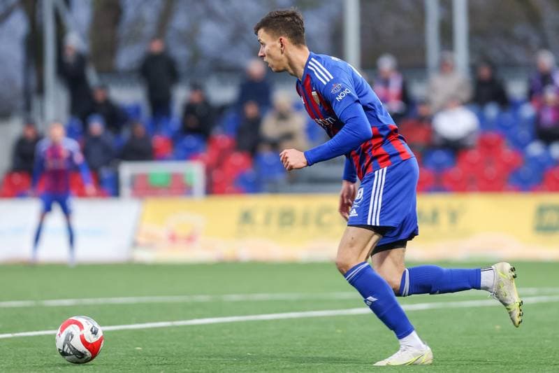 Football. II Liga. Polonia Bytom - Kotwica Kolobrzeg. 18.11.2023
