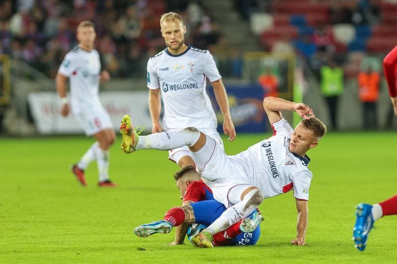 Football. PKO BP Ekstraklasa. Gornik Zabrze - Rakow Czestochowa. 22.10.2023