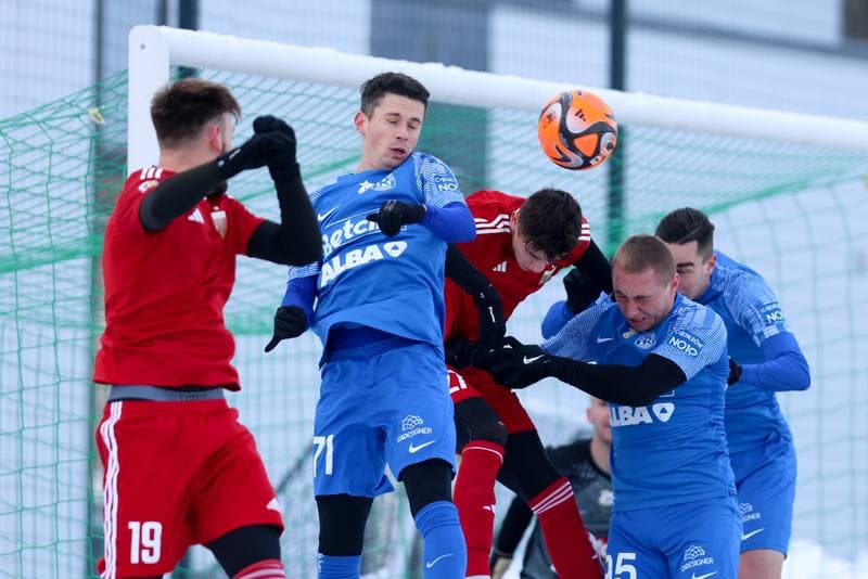 Football. Sparing. Polonia Bytom - Ruch Chorzow. 17.01.2024