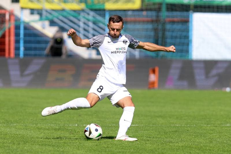 Football. PKO BP Ekstraklasa. Piast Gliwice - Puszcza Niepolomice. 15.09.2024