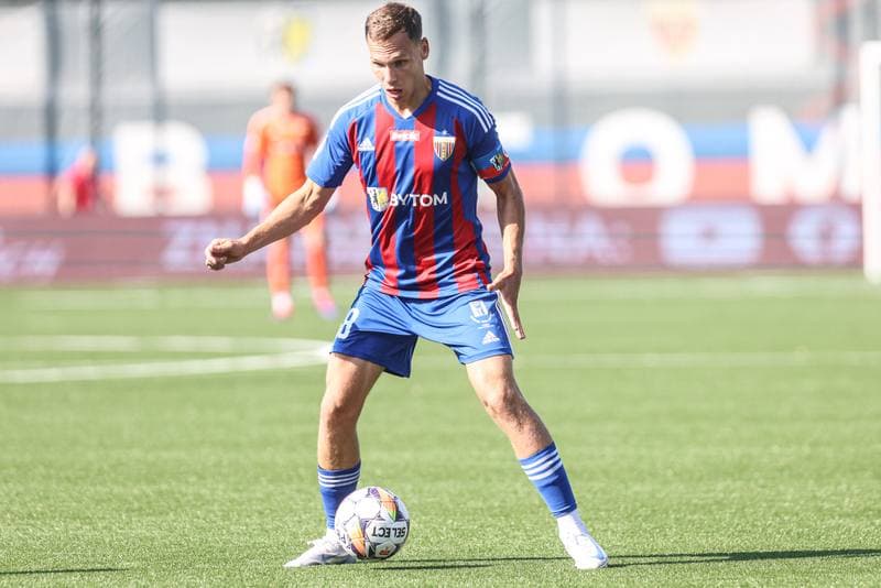 Football. Betclic II Liga. Polonia Bytom - Resovia Rzeszow. 24.08.2024