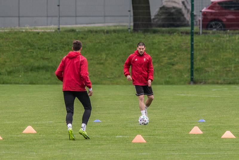 Football. Gornik Zabrze. Training. 06.05.2020