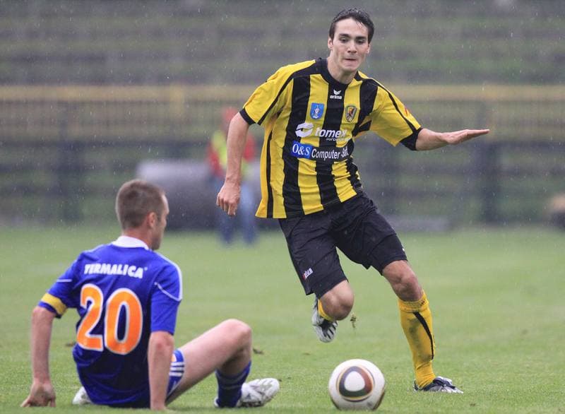Football. I liga. Ruch Radzionkow - Termalica Bruk-Bet Nieciecza. 04.09.2010