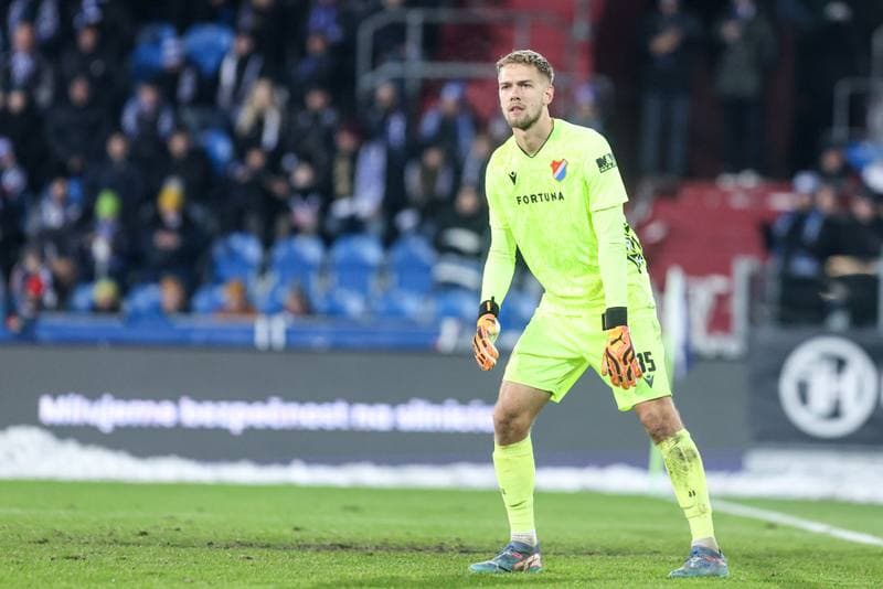 Football. Chance Liga. Banik Ostrava - Slavia Prague. 05.12.2024