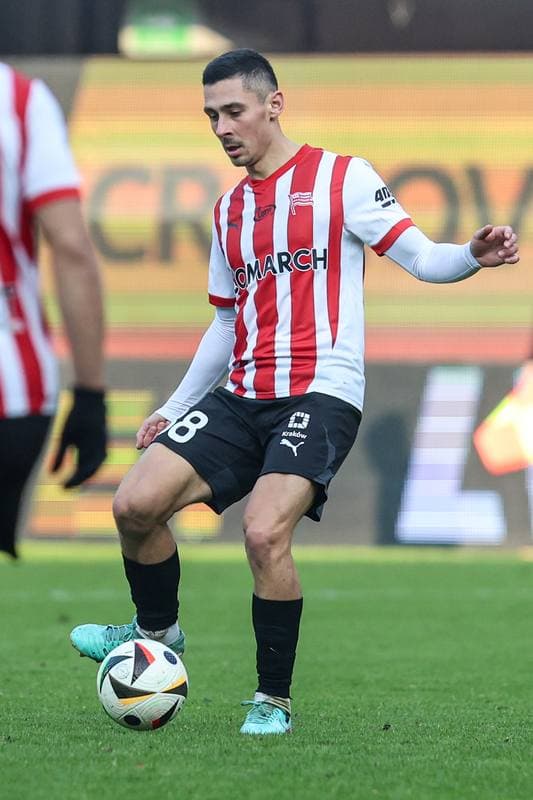 Football. PKO BP Ekstraklasa. Piast Gliwice - Cracovia Krakow. 08.12.2024