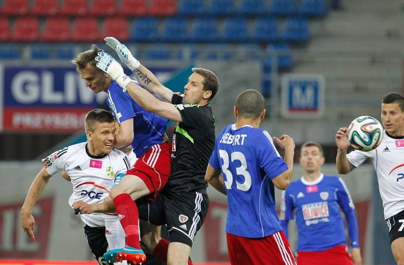Football. T-Mobile Ekstraklasa. Piast Gliwice - GKS Belchatow. 19.05.2015