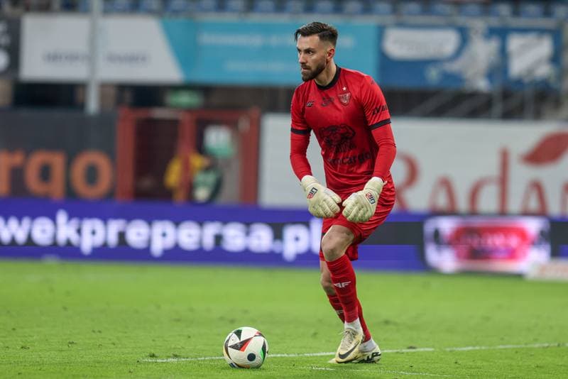 Football. PKO BP Ekstraklasa. Piast Gliwice - Stal Mielec. 21.02.2025