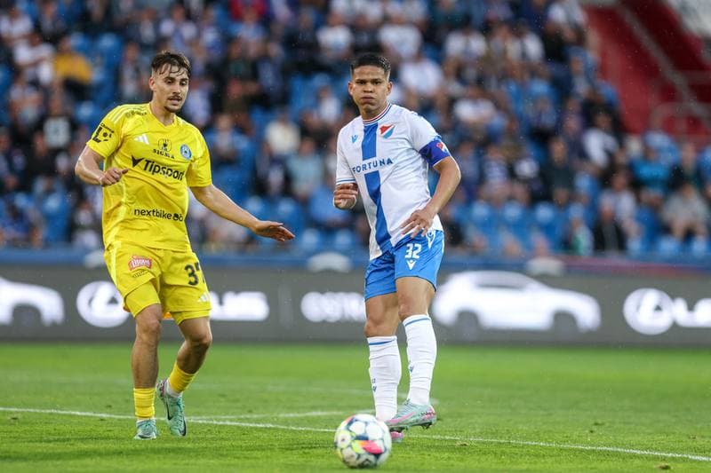 Football. Chance Liga. Banik Ostrava - Sigma Olomouc. 03.05.2025