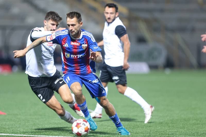 Football. Betclic I liga. Polonia Bytom - Puszcza Niepolomice. 04.10.2025