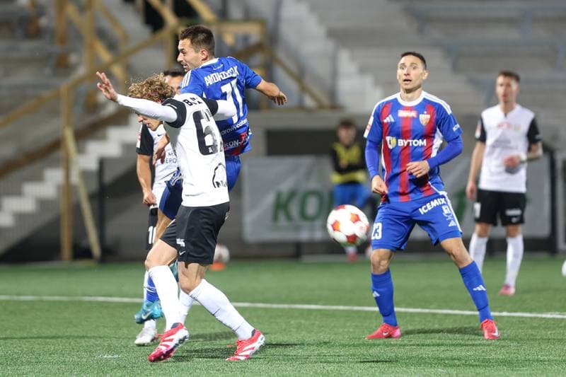Football. Betclic I liga. Polonia Bytom - Puszcza Niepolomice. 04.10.2025