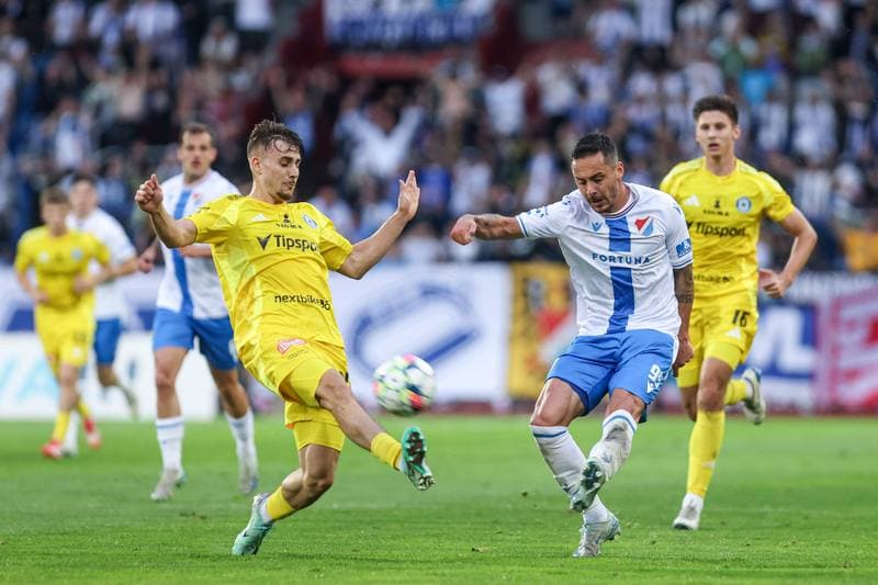 Football. Chance Liga. Banik Ostrava - Sigma Olomouc. 03.05.2025