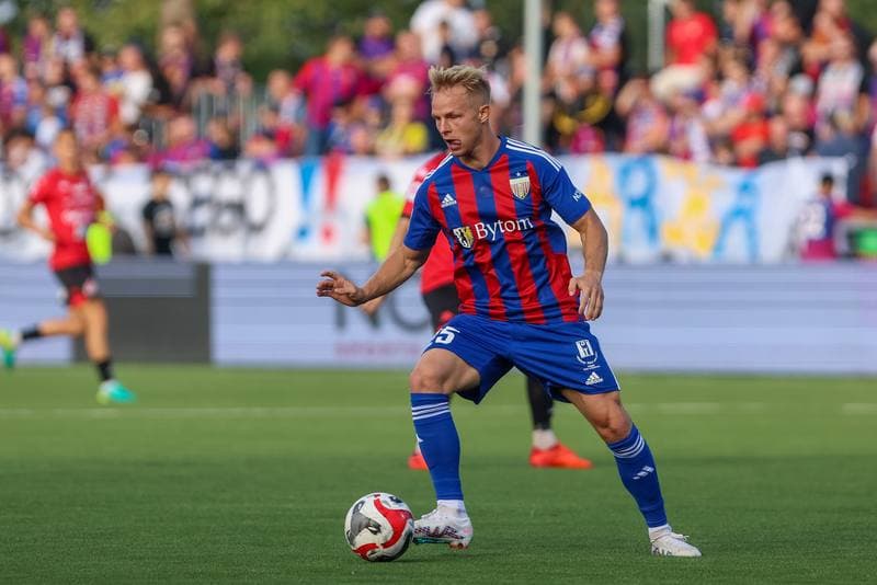 Football. II Liga. Polonia Bytom - Pogon Siedlce. 02.09.2023