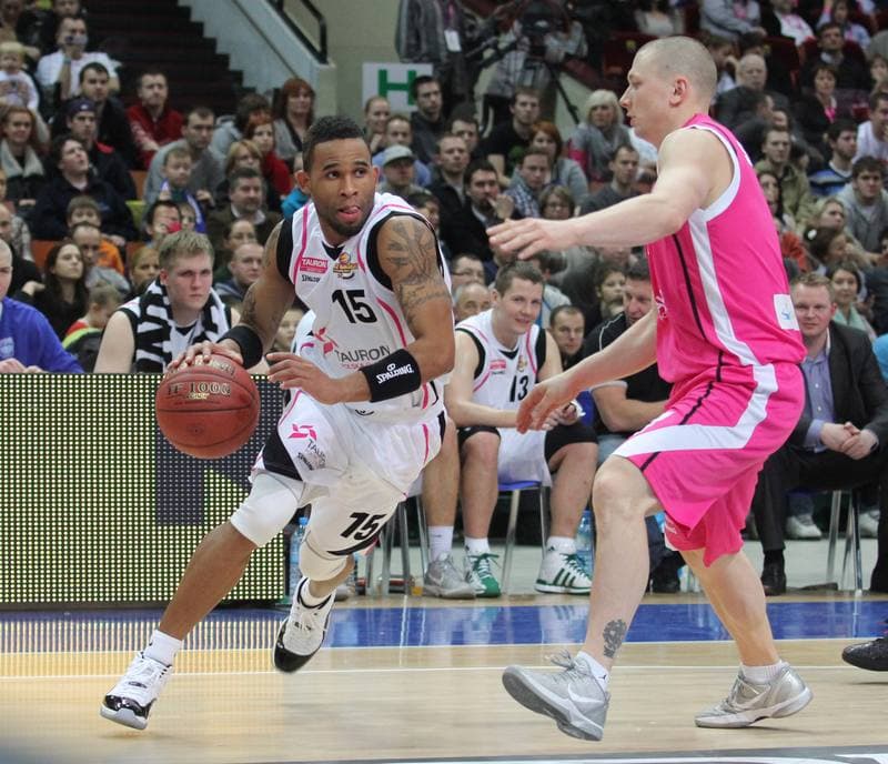 Basketball. Tauron Basket Liga. Polnoc - Poludnie. 14.01.2012