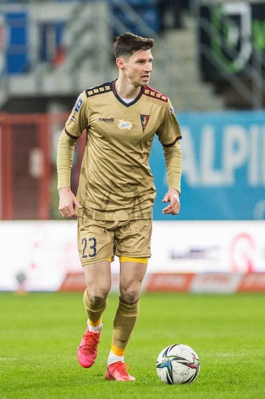 Football. PKO BP Ekstraklasa. Piast Gliwice - Pogon Szczecin. 05.02.2022