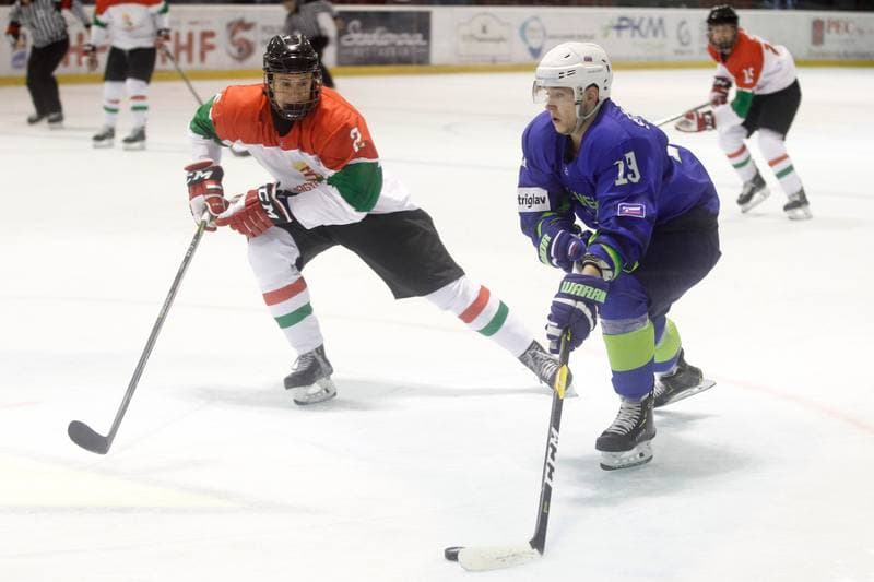 Ice Hockey. U20 World Championship Division 1B. Slovenia - Hungary. 12.12.2018
