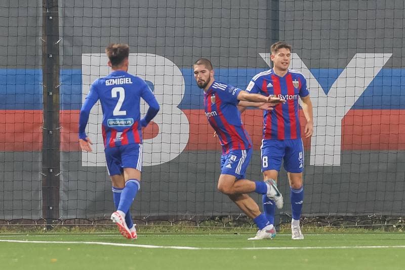 Football. II Liga. Polonia Bytom - Kotwica Kolobrzeg. 18.11.2023