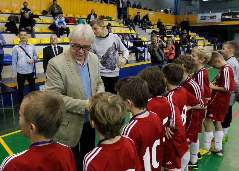 Football. X Halowy Turniej Trampkarzy im Redaktora Stanislawa Penara. Individual Awards. 21.12.2013