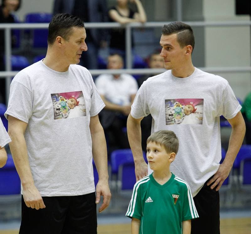 Football. Tyski Mecz Charytatywny. Tomasz Hajto - Arkadiusz Milik. 23.12.2014