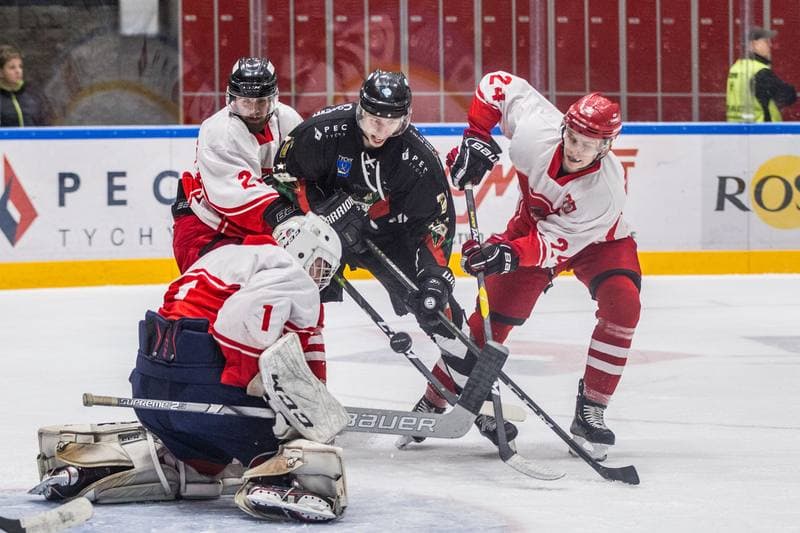 Ice Hockey. Polska Hokej Liga. GKS Tychy - Kadra U23 PZHL. 17.10.2019