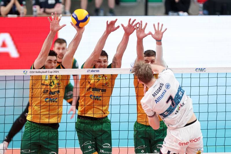 Volleyball. CEV Volleyball Cup. Aluron CMC Warta Zawiercie - Allianz Milano. 10.01.2024