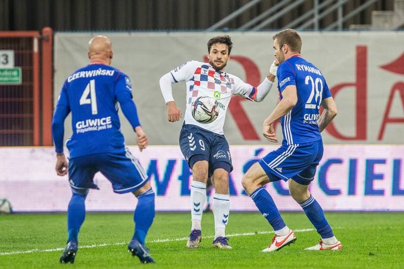 Football. PKO BP Ekstraklasa. Piast Gliwice - Gornik Zabrze. 12.04.2021