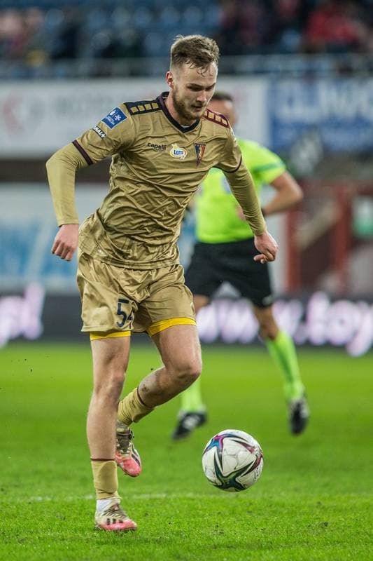 Football. PKO BP Ekstraklasa. Piast Gliwice - Pogon Szczecin. 05.02.2022