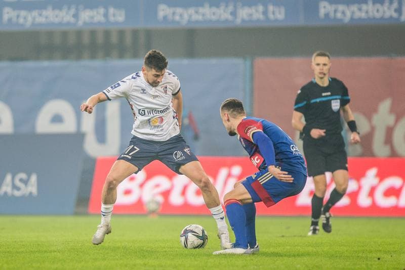 Football. PKO BP Ekstraklasa. Piast Gliwice - Gornik Zabrze. 26.02.2022