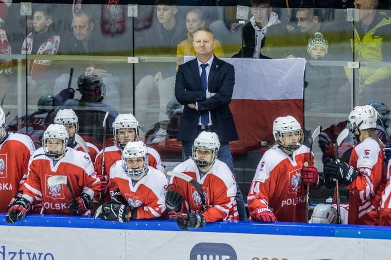 Ice Hockey. Women's World Championship Division 1B. Poland - Slovenia. 09.04.2022