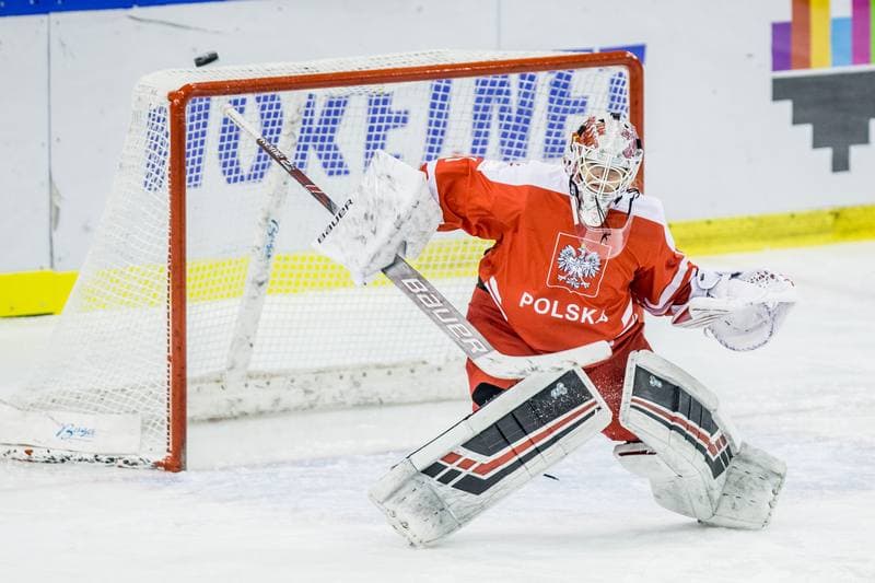 Ice Hockey. Women's World Championship Division 1B. Poland - Slovenia. 09.04.2022