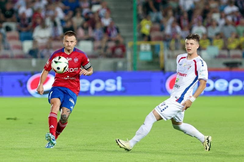 Football. PKO BP Ekstraklasa. Gornik Zabrze - Rakow Czestochowa. 18.08.2024