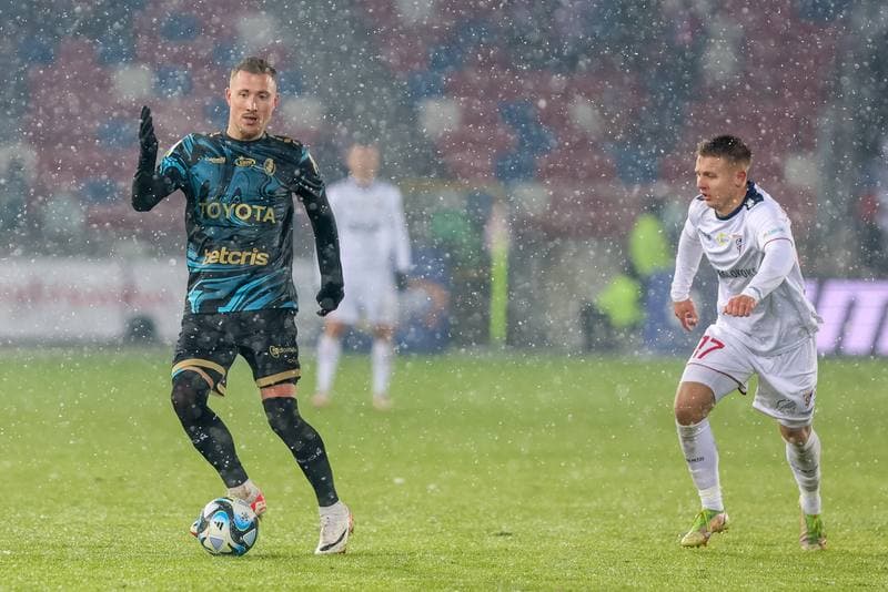 Football. PKO BP Ekstraklasa. Gornik Zabrze - Pogon Szczecin. 01.12.2023