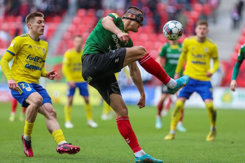 Football. Fortuna I Liga. GKS Tychy - Arka Gdynia. 08.04.2023