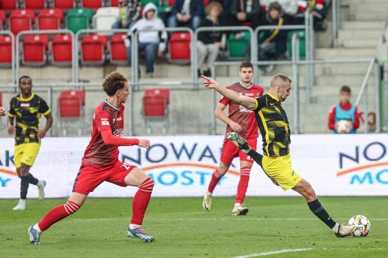 Football. Betclic II liga. Zaglebie Sosnowiec - Wieczysta Krakow. 26.10.2024