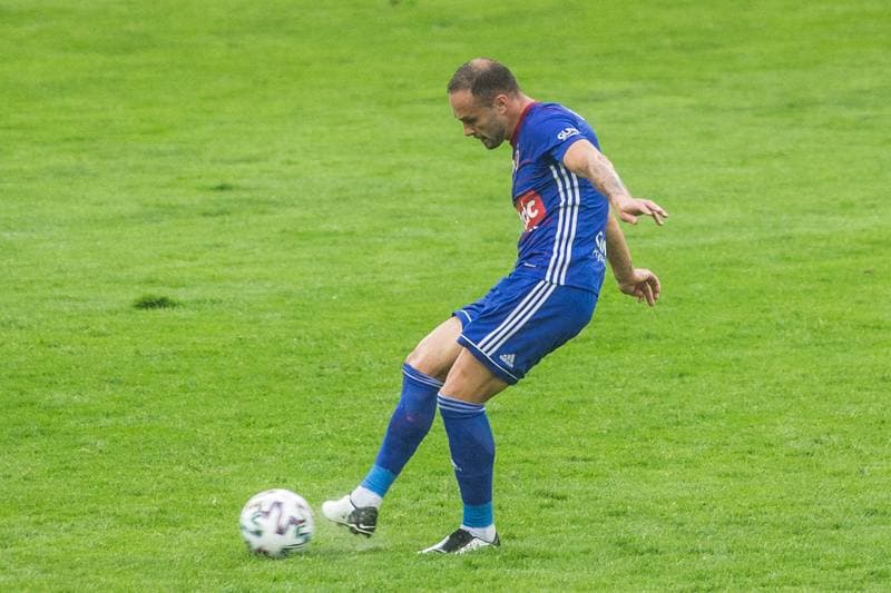 Football. PKO BP Ekstraklasa. Piast Gliwice - Lech Poznan. 20.06.2020