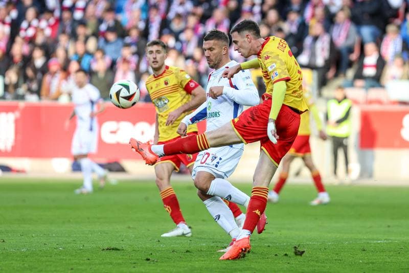 Football. PKO BP Ekstraklasa. Gornik Zabrze - Jagiellonia Bialystok. 03.11.2024
